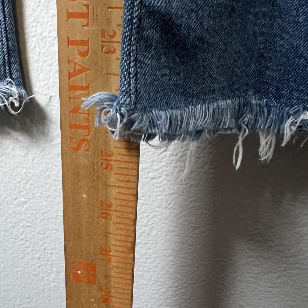 3x1 Jeans Womens 26 Blue Elkhorn Cropped Distressed Raw Hem Cutout Detail USA - Picture 7 of 10